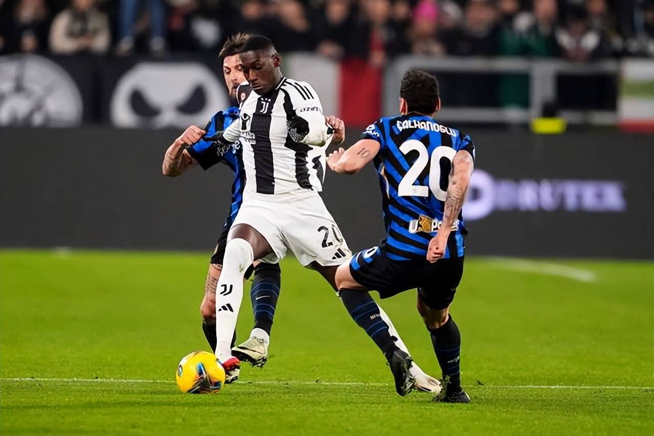 爱游戏官方网站包含欧冠赛程吃紧；埃因霍温加时末段扳平良机；悬念犹存；身体对抗强度拉满的词条