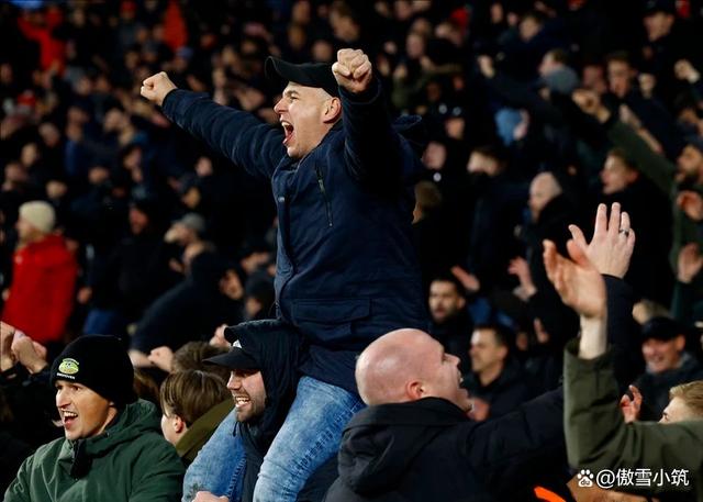 包含欧冠赛程吃紧；埃因霍温加时末段扳平良机；悬念犹存；身体对抗强度拉满的词条